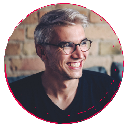 Design ohne Titel (44) Julian Drachenberg lächelnd - rundes Fotos